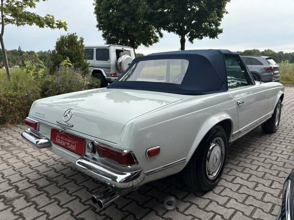 Bild 7/27 von Mercedes-Benz 280 SL (1968)