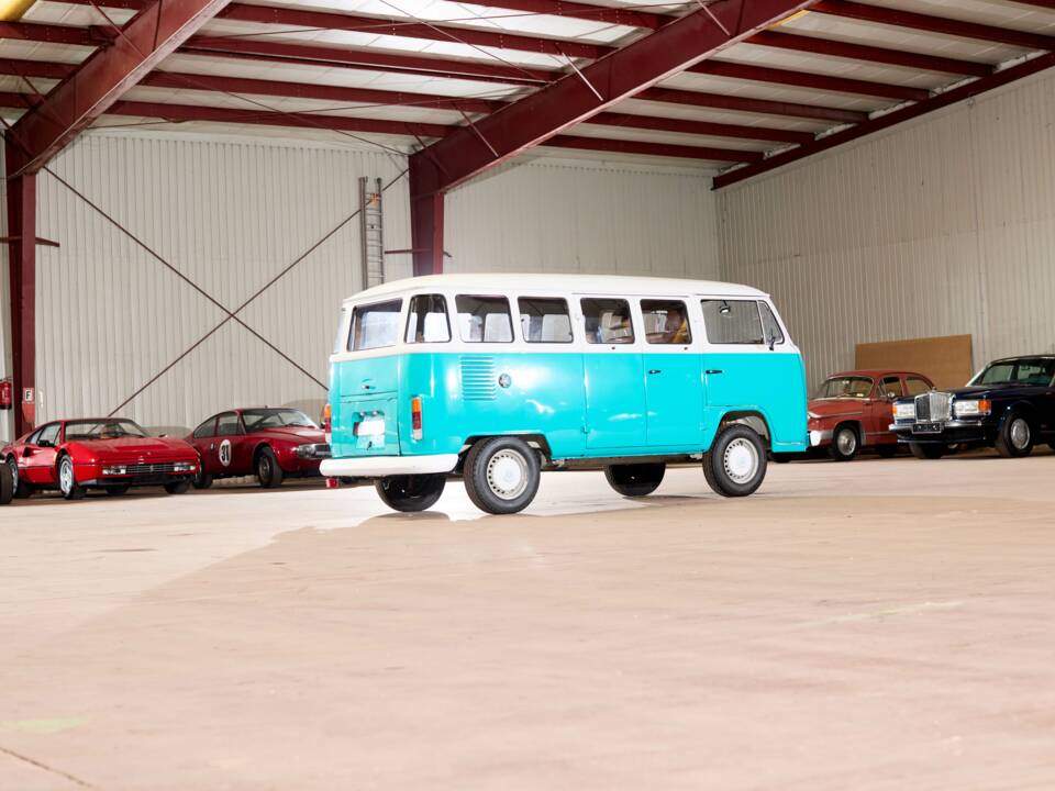 Image 21/39 of Volkswagen T2c Combi (1996)