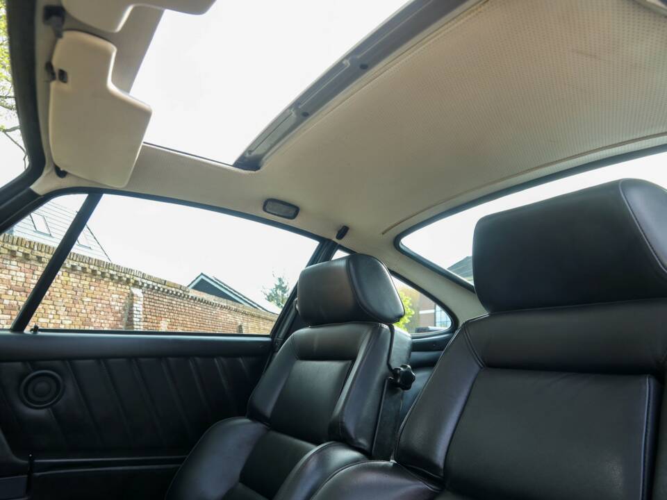 Afbeelding 18/50 van Porsche 911 Turbo 3.3 (1983)