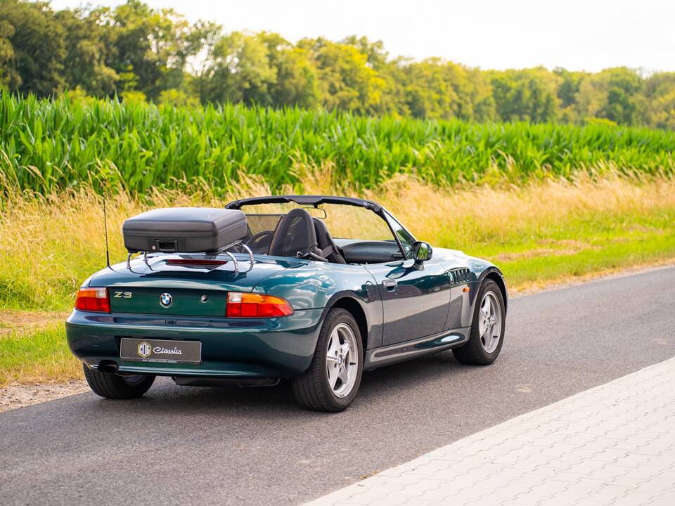 Bild 6/36 von BMW Z3 Roadster 1,8 (1998)
