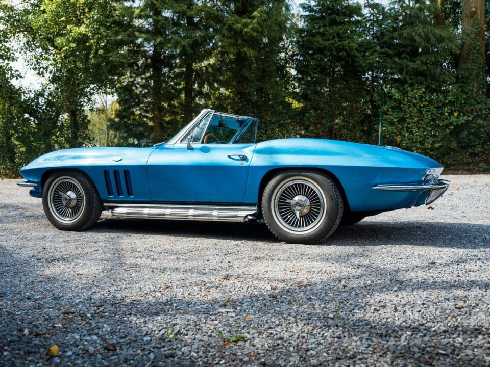 Image 5/19 de Chevrolet Corvette Sting Ray (1966)