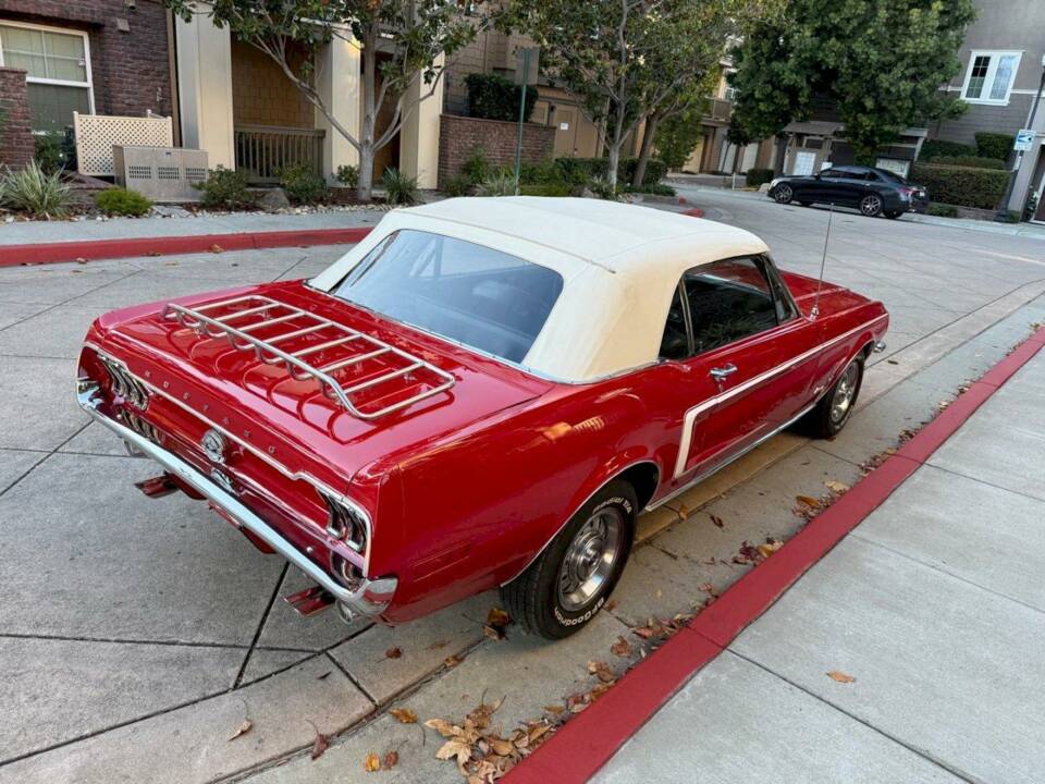 Image 5/50 of Ford Mustang 200 (1968)