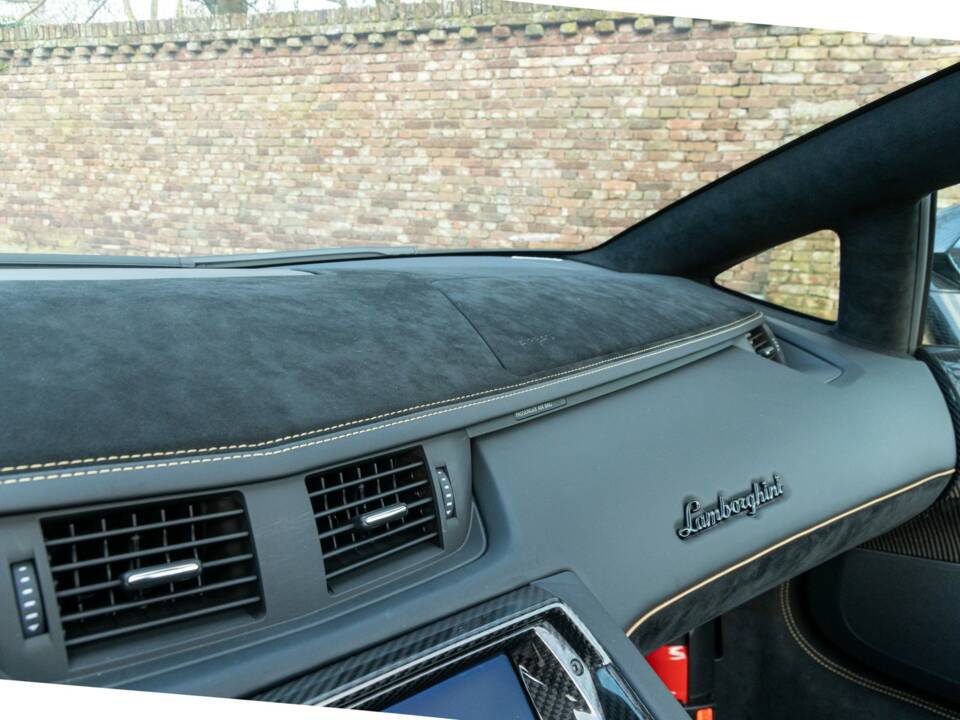 Bild 49/50 von Lamborghini Aventador LP 770-4 SVJ Roadster (2020)