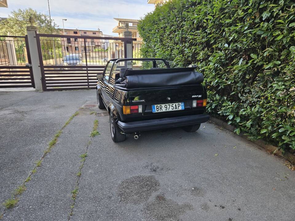 Image 5/128 of Volkswagen Golf Mk I Convertible 1.1 (1981)