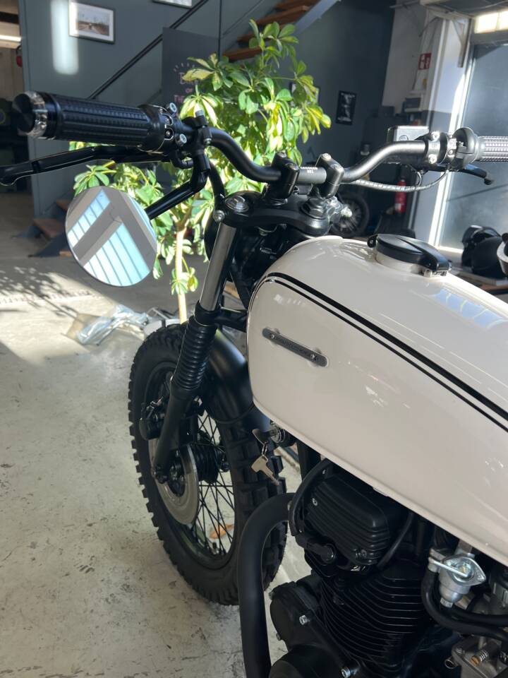 Bild 2/6 von Honda CB 250 G (1975)