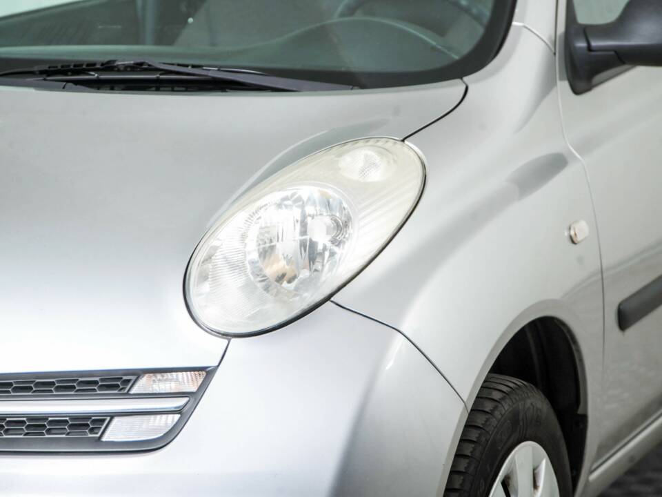 Image 22/35 of Nissan Micra C+C 1.6 (2005)