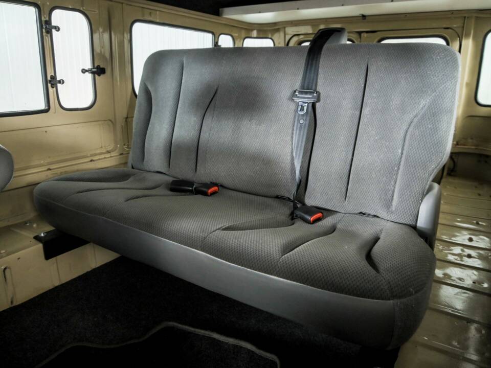 Bild 28/50 von Toyota Landcruiser BJ 45 (1982)