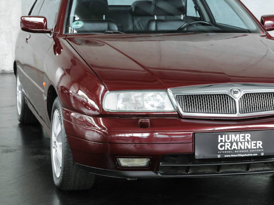 Immagine 8/28 di Lancia Kappa SW 2.4 td (1997)