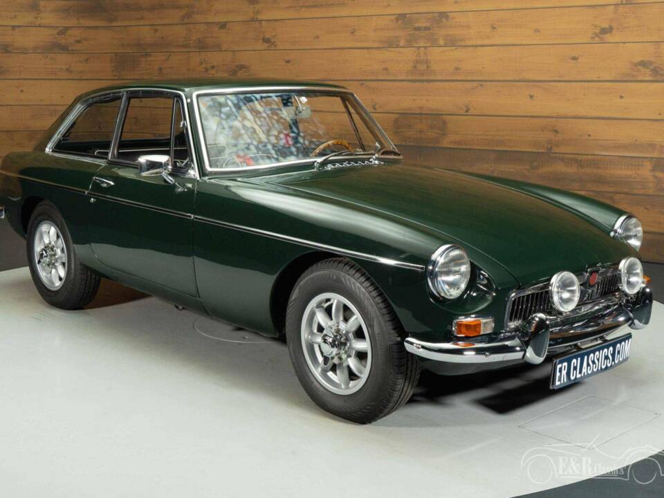 Afbeelding 3/19 van MG MGB GT (1966)