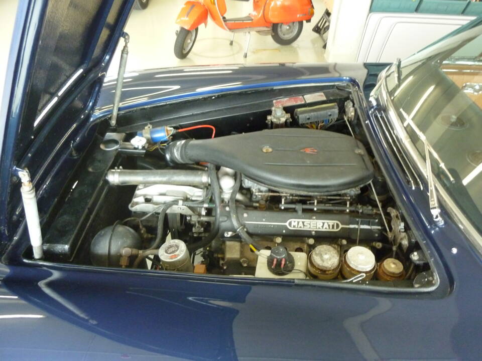 Image 6/14 of Maserati Quattroporte 4200 (1967)