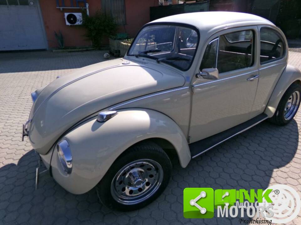 Image 7/10 of Volkswagen Escarabajo 1302 (1971)