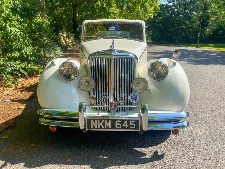 Imagen 17/50 de Jaguar Mk IV 3,5 Litre (1947)