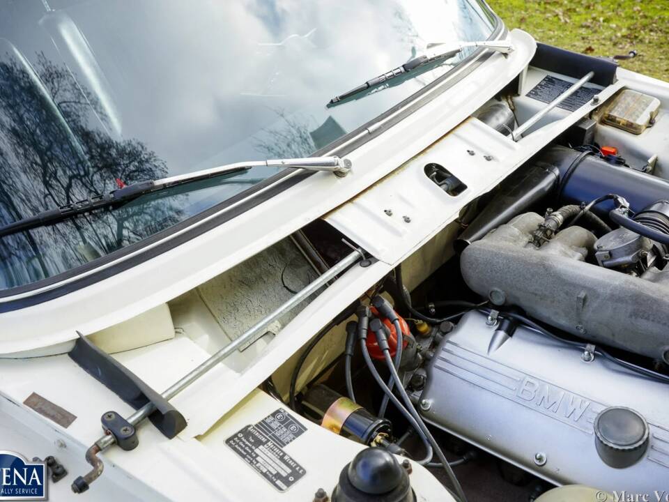 Bild 32/35 von BMW 2002 tii (1973)
