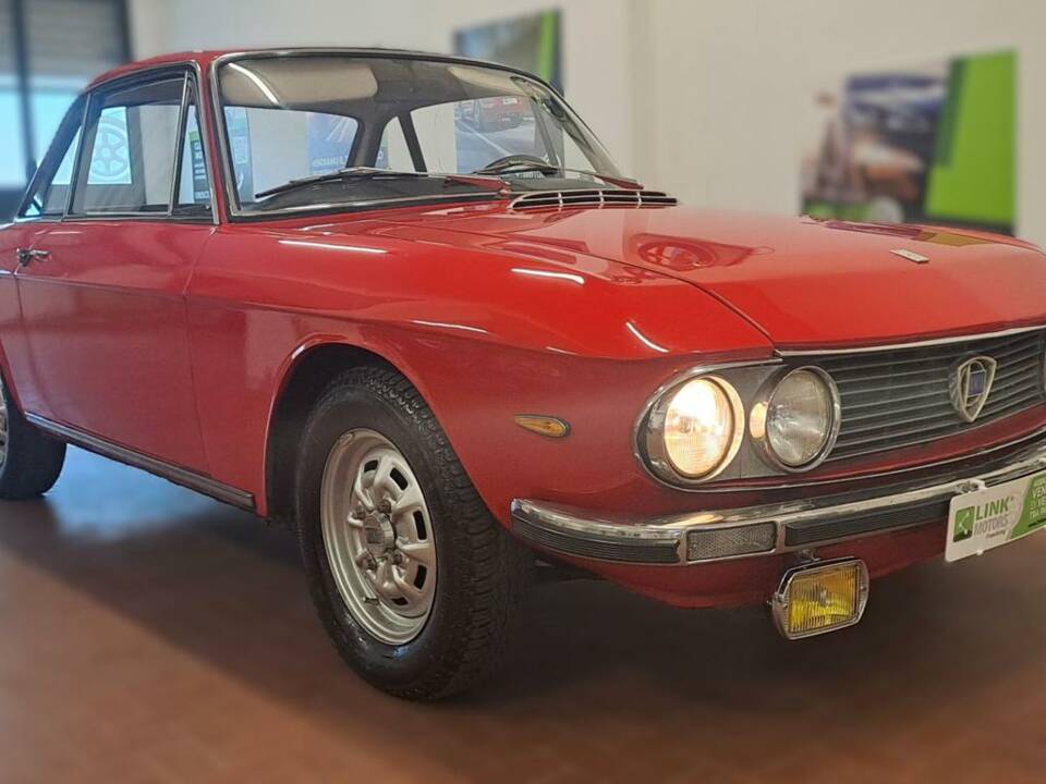 Image 2/33 of Lancia Fulvia Sport 1.3 S (Zagato) (1973)