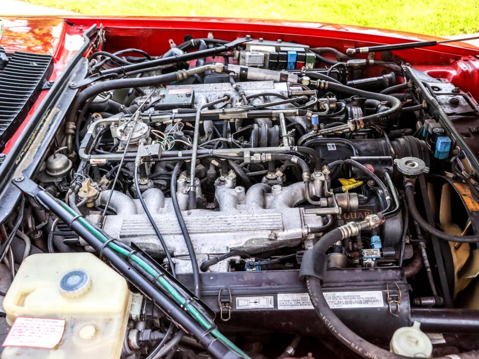 Image 24/43 of Jaguar XJS 5.3 V12 (1988)