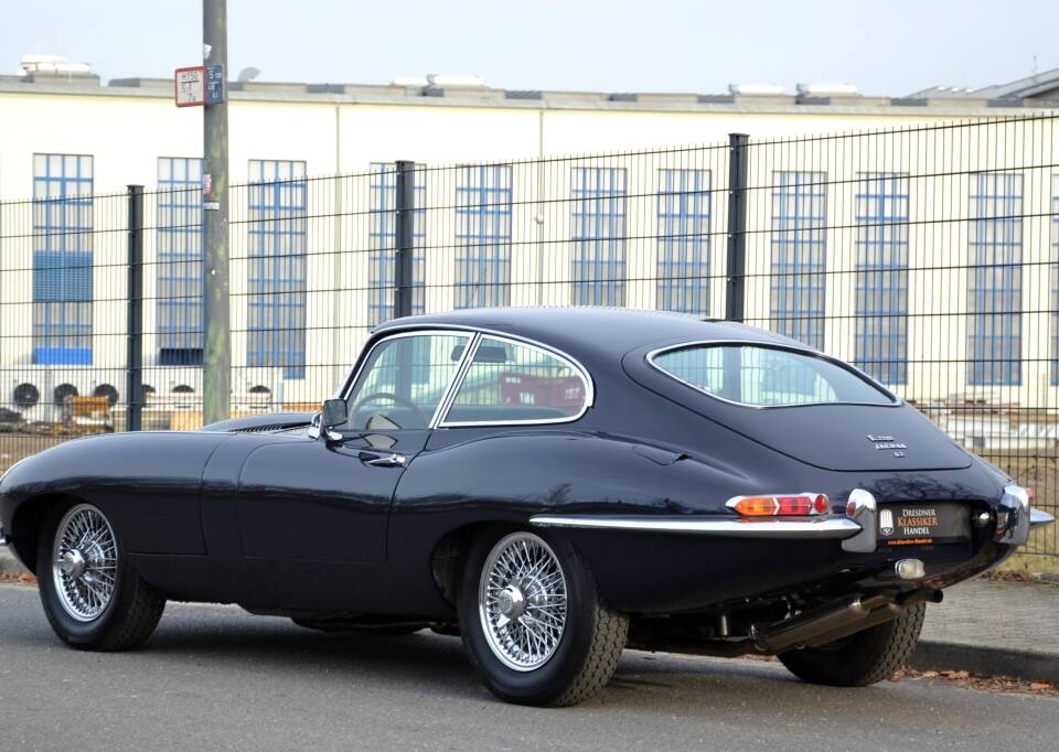Afbeelding 6/32 van Jaguar E-Type 4.2 (1967)
