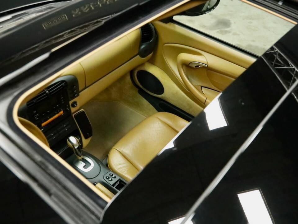 Image 46/50 de Porsche 911 Carrera (1999)