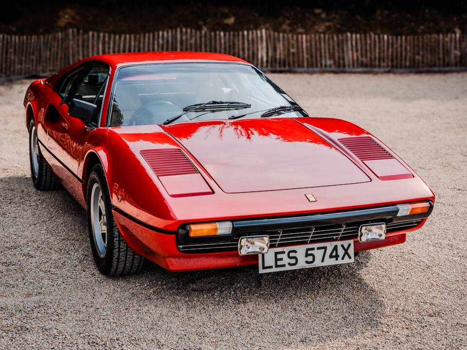 Imagen 17/50 de Ferrari 308 GTBi (1981)