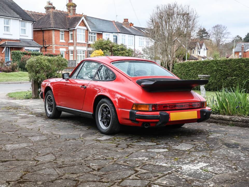 Image 20/49 de Porsche 911 2.7 (1977)