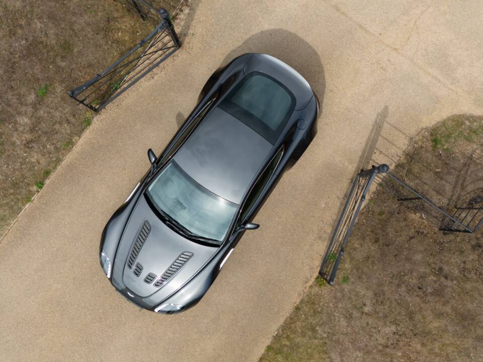 Bild 77/79 von Aston Martin V12 Vantage (2011)