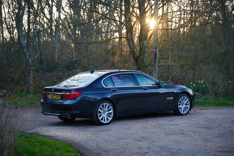 Image 7/50 de BMW 760Li (2011)