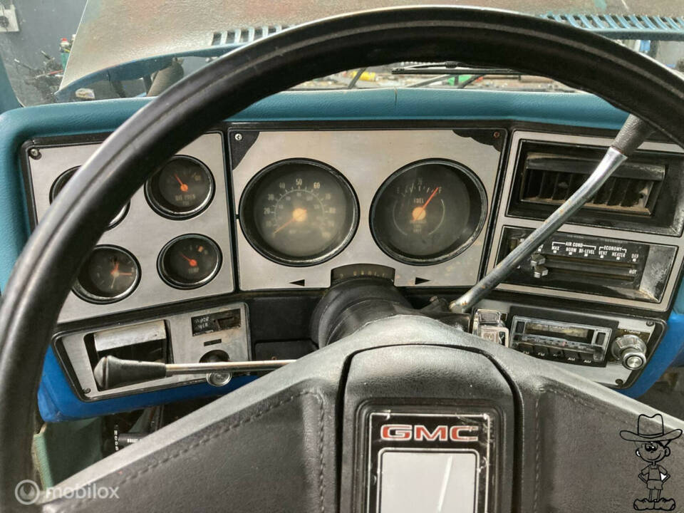 Bild 8/44 von Chevrolet C 20 (1978)