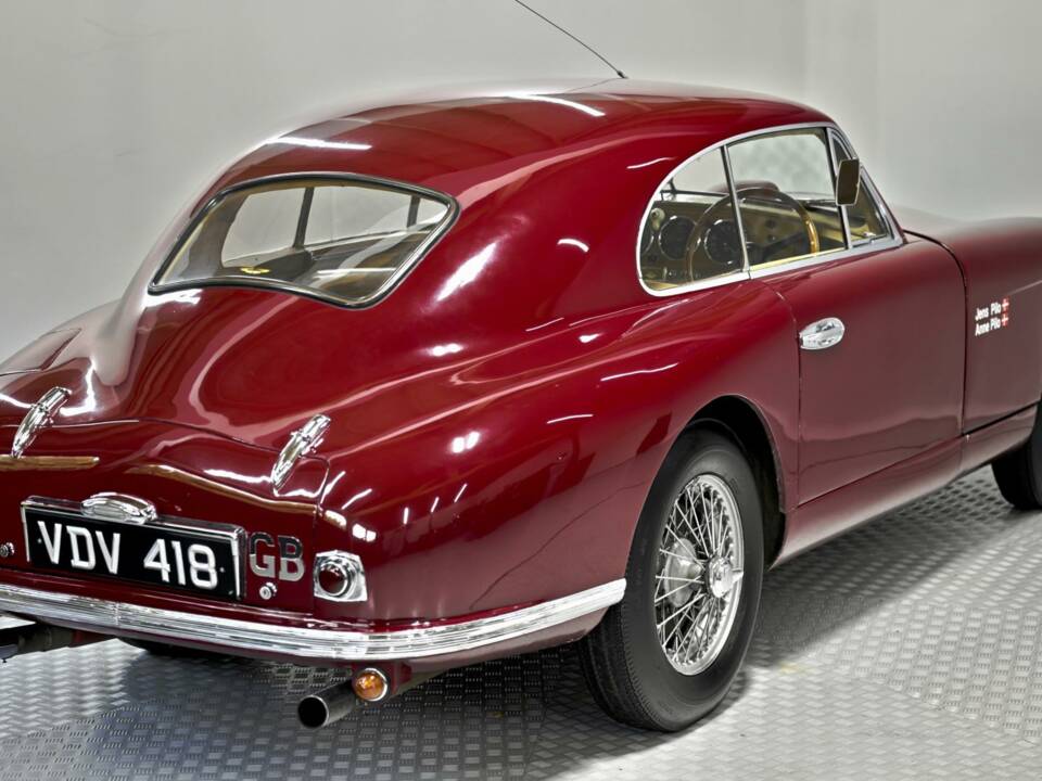 Image 11/50 de Aston Martin DB 2 Vantage (1953)