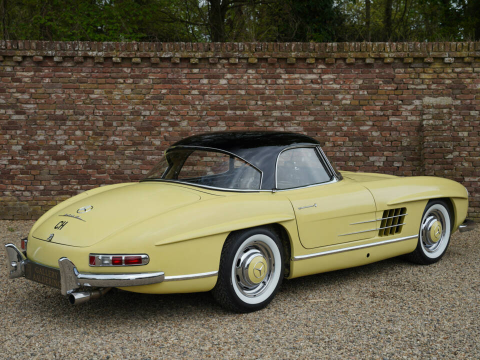 Imagen 47/50 de Mercedes-Benz 300 SL Roadster (1961)