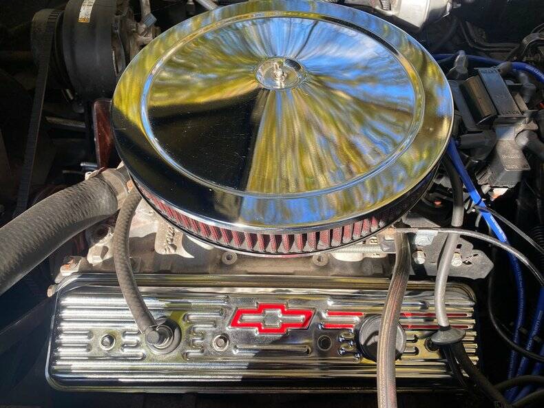 Bild 34/50 von Chevrolet Corvette Stingray (1972)