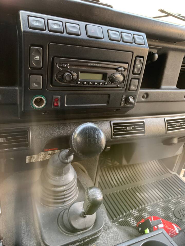 Afbeelding 12/16 van Land Rover Defender 110 (2006)