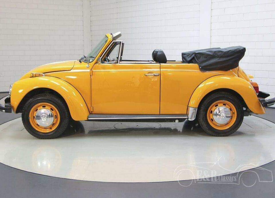 Image 4/19 de Volkswagen Coccinelle 1303 (1978)