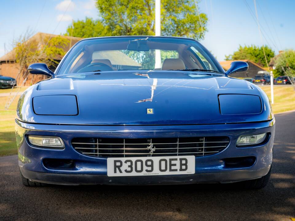 Image 26/31 of Ferrari 456 GTA (1998)