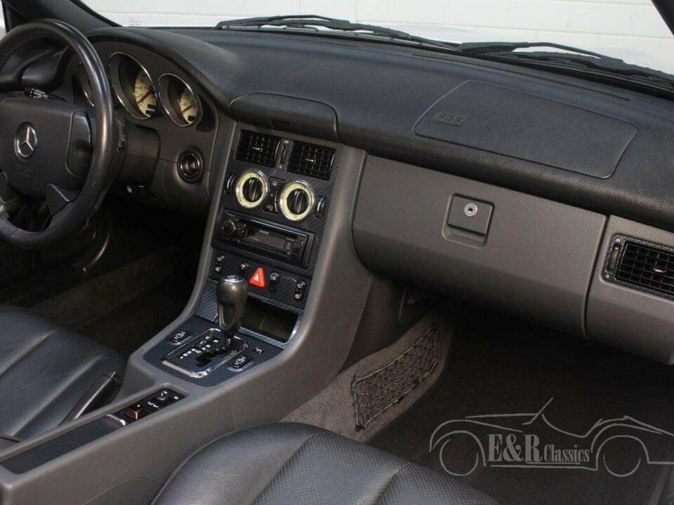 Bild 10/19 von Mercedes-Benz SLK 230 Kompressor (1999)