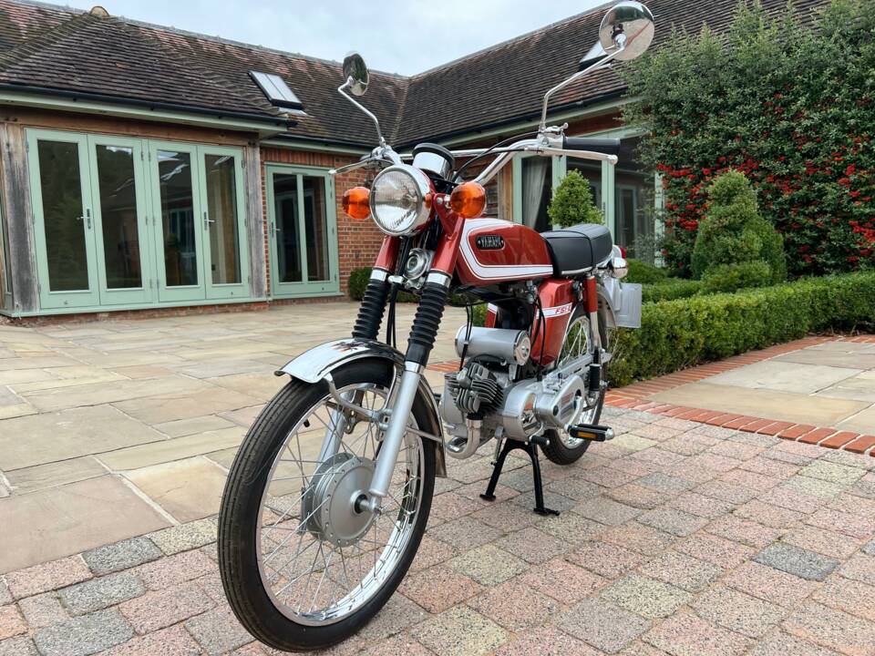 Image 19/35 of Yamaha DUMMY (1975)