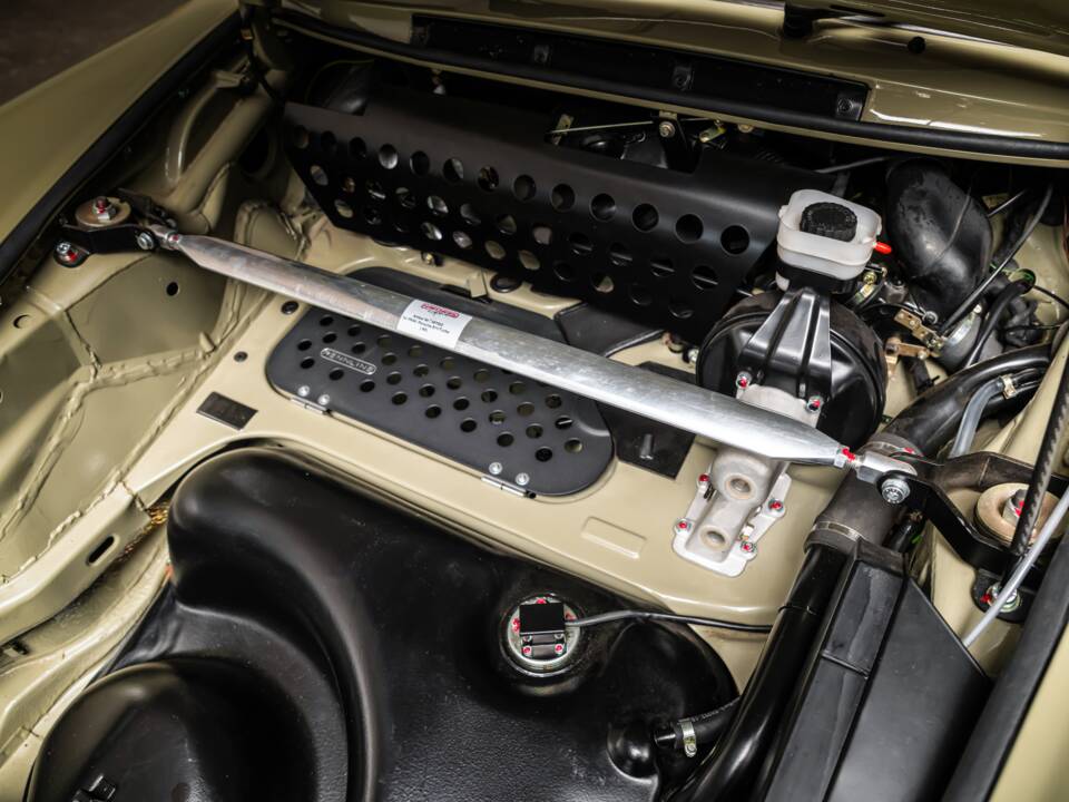 Bild 85/86 von Porsche 911 2.7 S (1977)