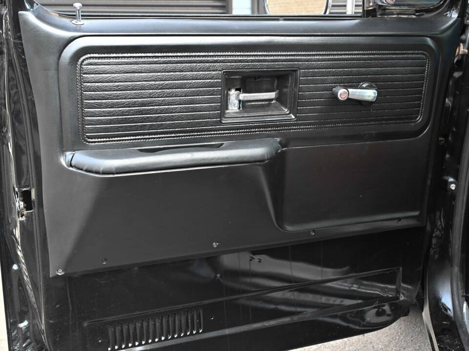 Image 25/50 of Chevrolet C10 Stepside (1978)