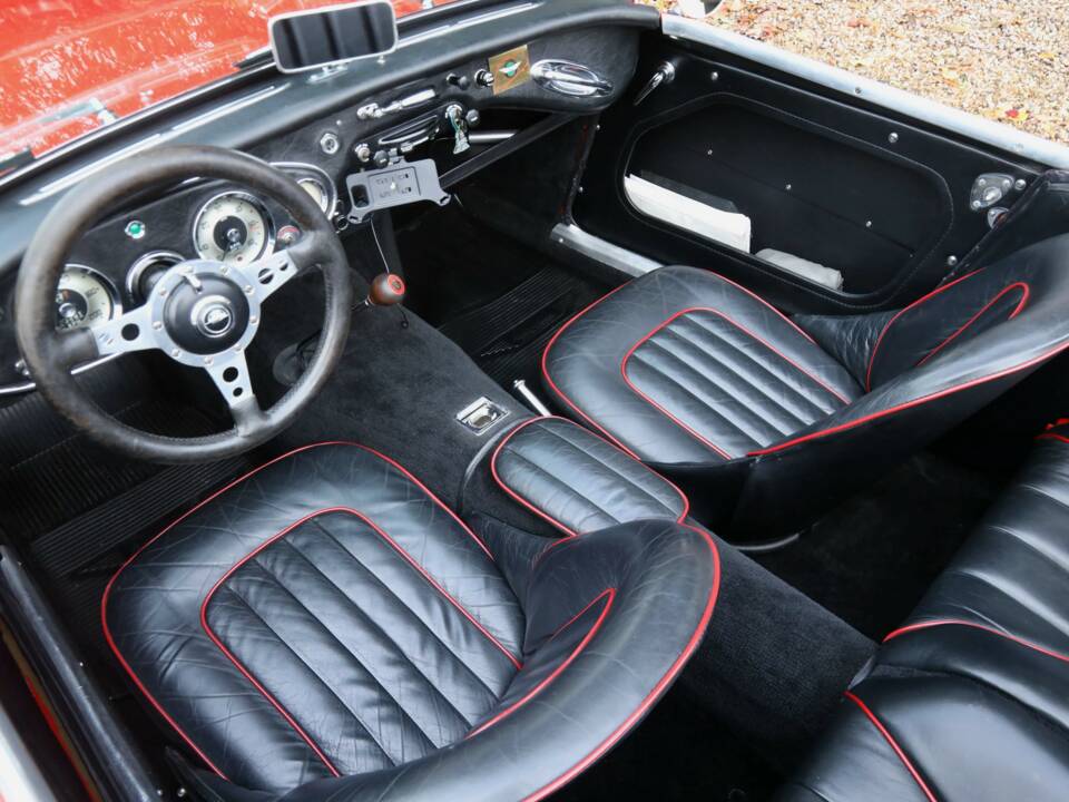Image 38/50 de Austin-Healey 100/6 (BN4) (1959)
