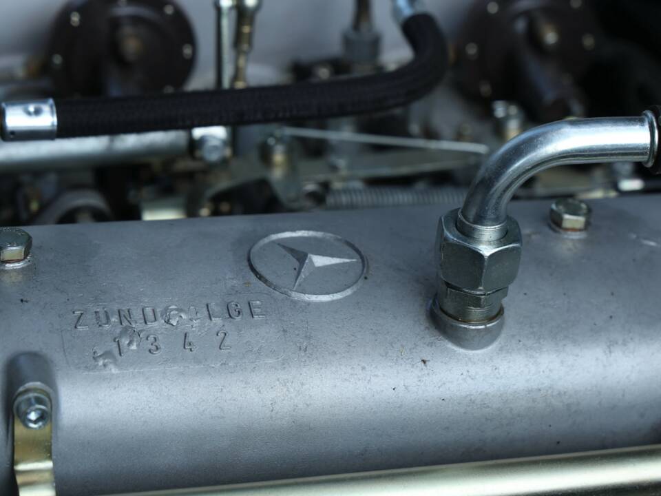 Image 33/50 de Mercedes-Benz 190 SL (1960)