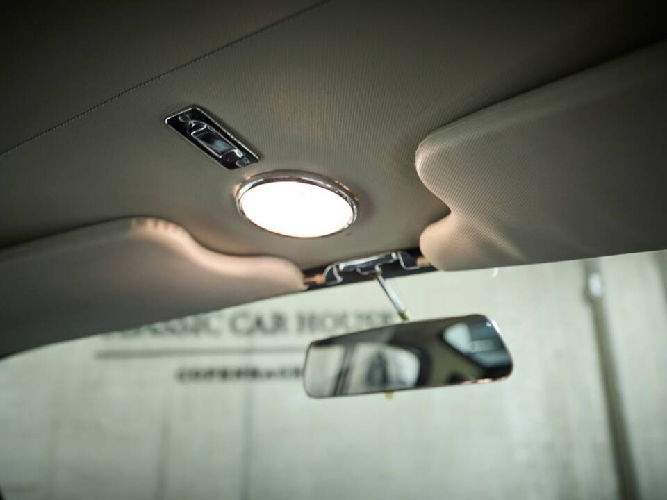 Afbeelding 50/60 van Aston Martin DB 6 (1968)