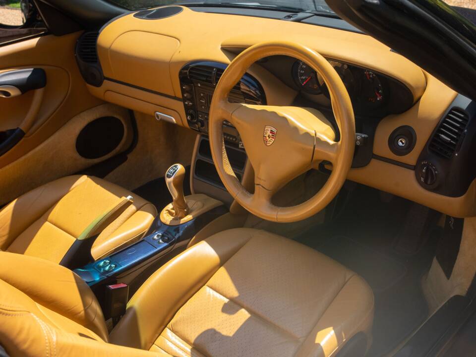 Immagine 4/50 di Porsche Boxster (2004)
