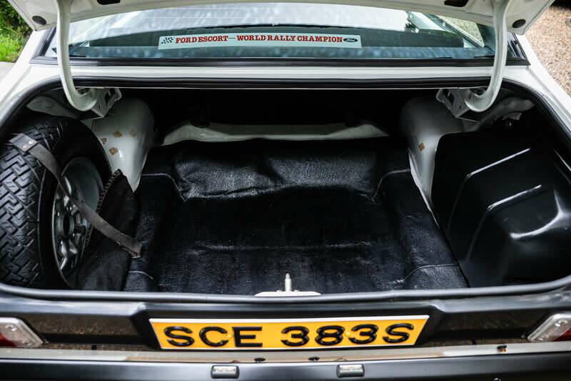 Bild 35/50 von Ford Escort Mk II RS1800 (1977)