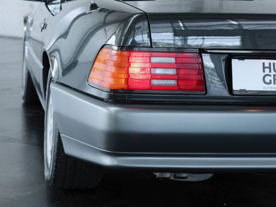 Image 17/50 of Mercedes-Benz 600 SL (1993)