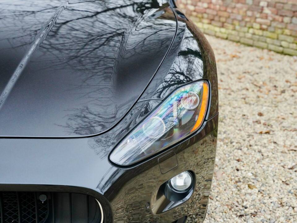 Imagen 47/50 de Maserati GranTurismo S (2010)