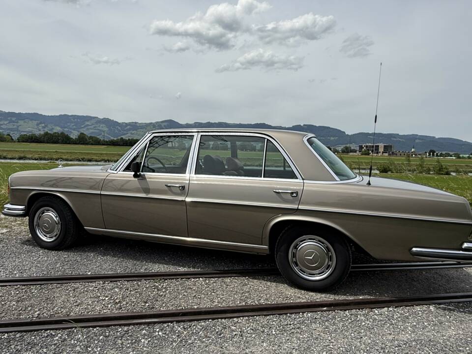 Afbeelding 39/89 van Mercedes-Benz 300 SEL 6.3 (1972)