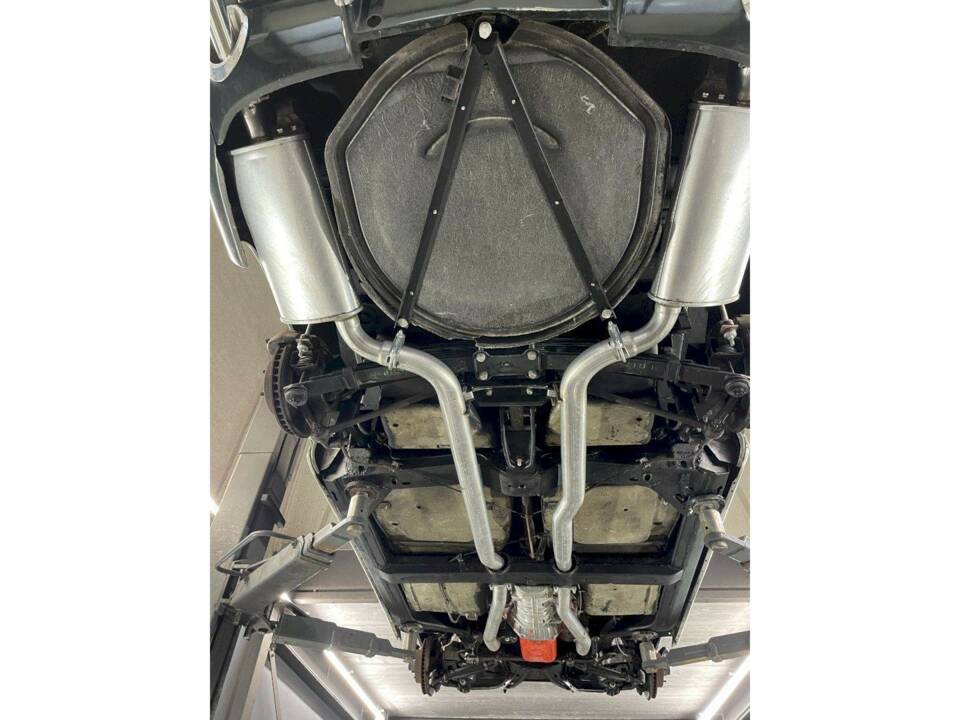 Bild 32/35 von Chevrolet Corvette Sting Ray Convertible (1965)