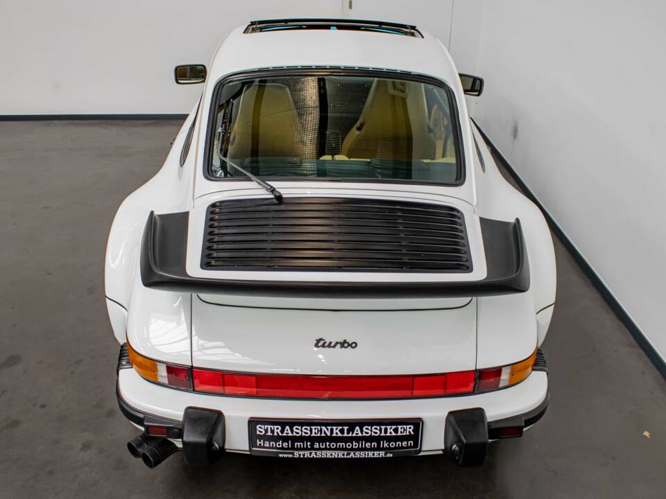Image 10/21 de Porsche 911 Turbo 3.3 (1987)