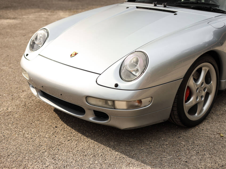 Image 52/90 de Porsche 911 Carrera 4S (1996)