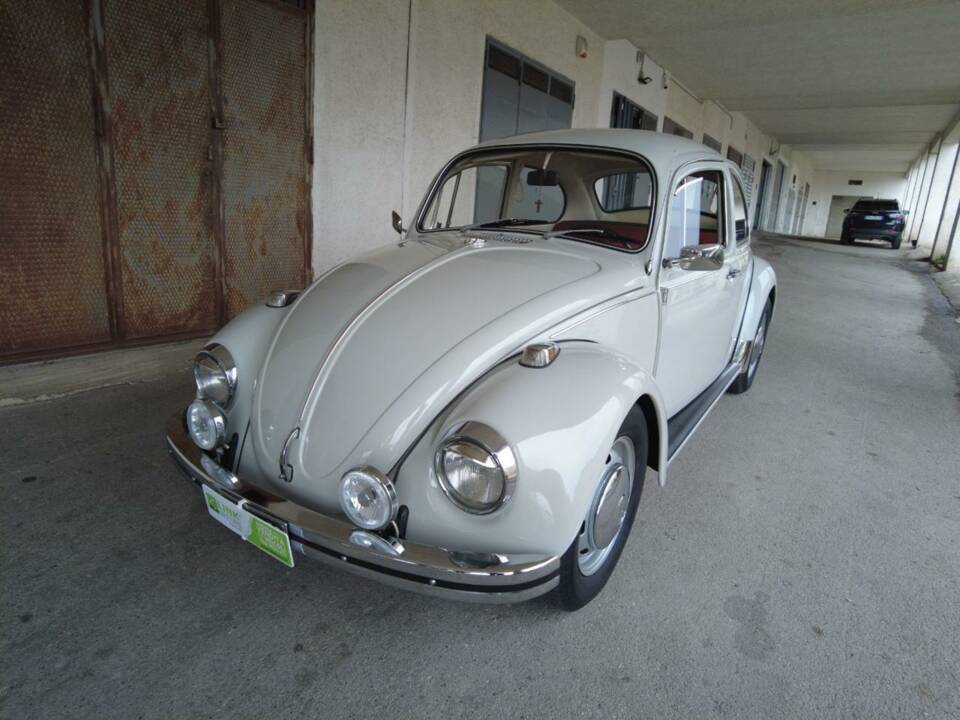 Bild 1/18 von Volkswagen Käfer 1300 (1968)
