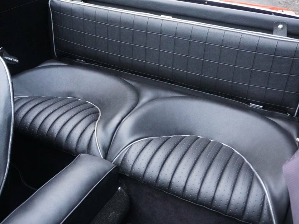 Immagine 14/18 di Austin-Healey 3000 Mk III (BJ8) (1964)