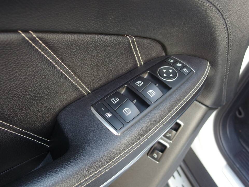 Image 36/98 of Mercedes-Benz GLS 63 AMG 4MATIC (2016)